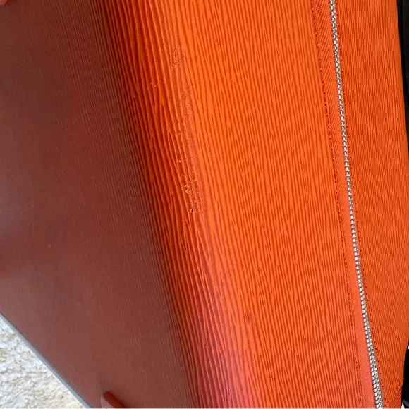Orange Louis Vuitton Horizon 55 Rolling Suitcase - Picture 5 of 16